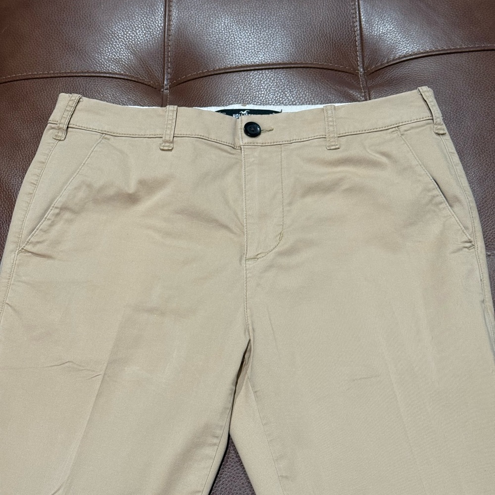 Hollister Men's Khaki Chinos